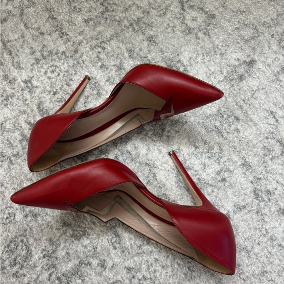 Aperlai Red Suede High Heel Shoes with Cutout Detail Size 40 - Picture 2 of 12